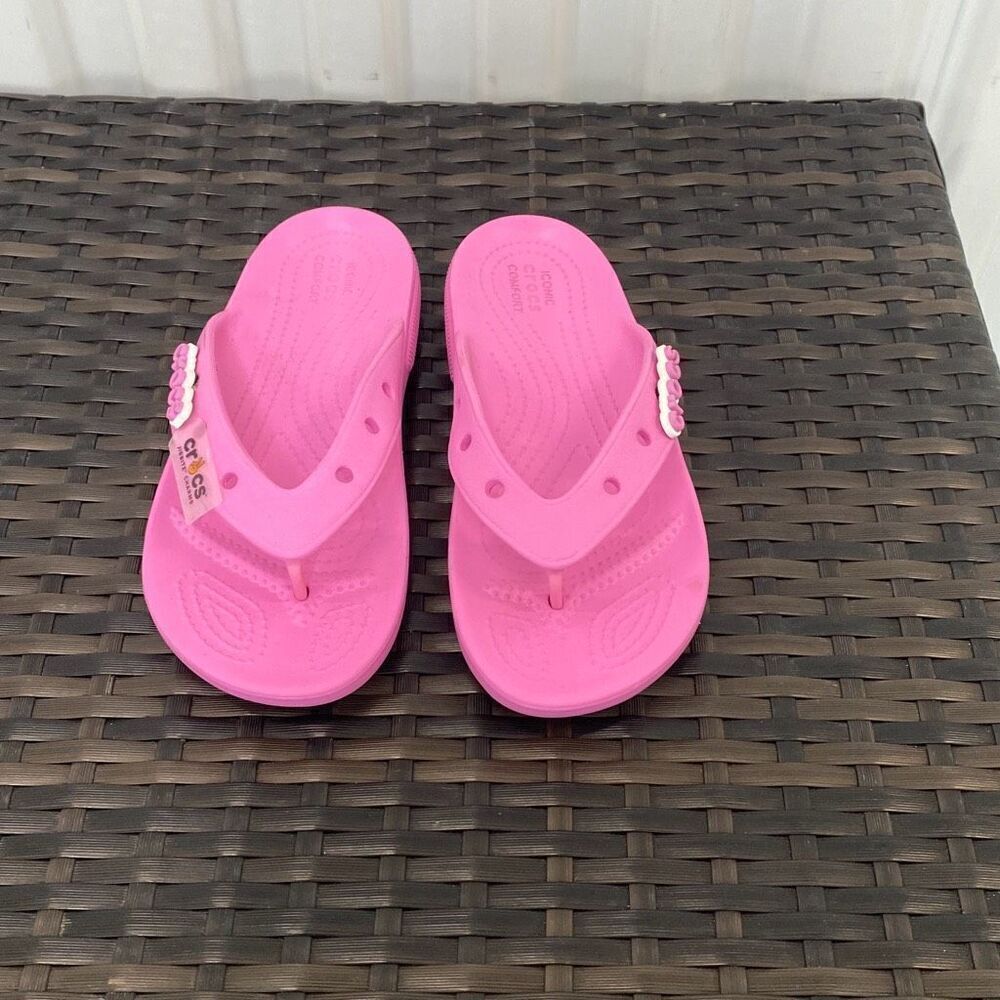 Croc sandals, women’s size 5